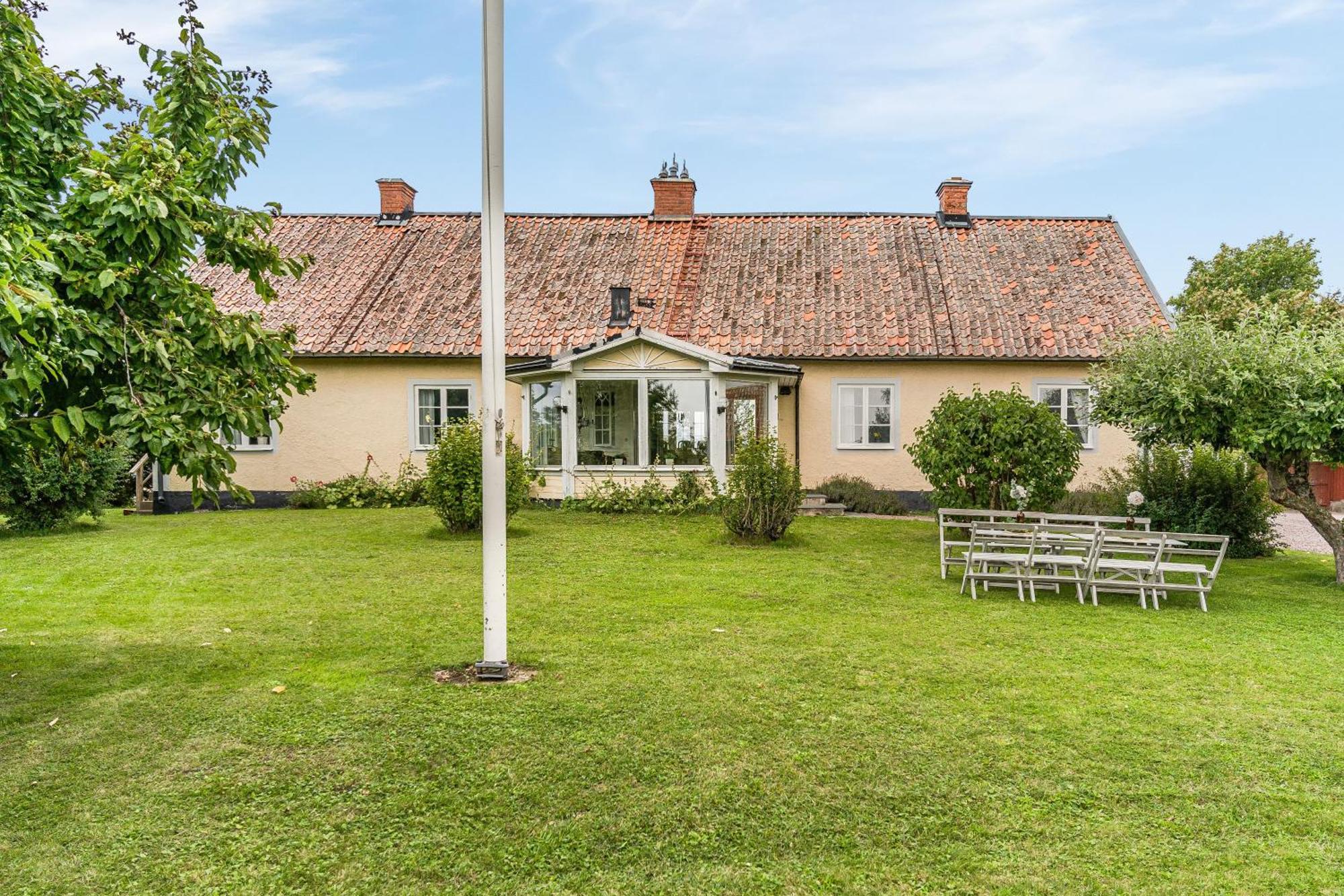 Stubbegarden - Unique Swedish Style With Fireplace วาดสเตียนา ภายนอก รูปภาพ